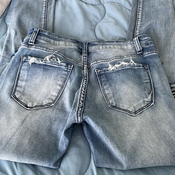 Womens ripped jeans - Picture 3 of 4